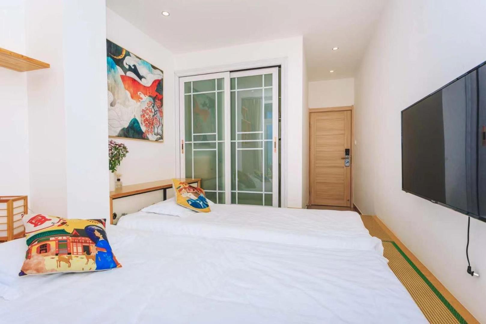 Dali Listening Sea View Villa大理听城海景别墅 Exterior photo