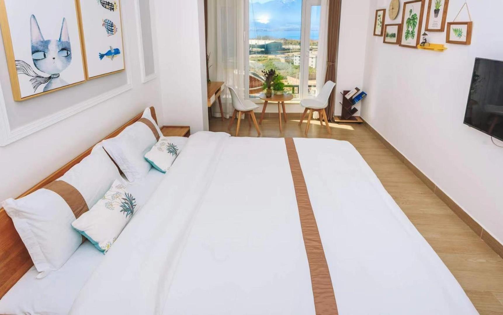 Dali Listening Sea View Villa大理听城海景别墅 Exterior photo